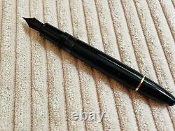 MONTBLANC Meisterstuck 14K Gold NIB 4810 Fountain Writing Pen #585 WithCase
