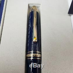 MONTBLANC Meisterstuck Le Petit Prince LeGrand Fountain Pen Happy Holiday Set