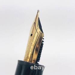 MONTBLANC Meisterstuck No. 146 14K Gold tip White Star Fountain Pen Vintage