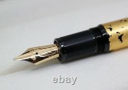 MONTBLANC Meisterstuck Solitaire Gold Leaf Flex Fountain Pen 119700 New