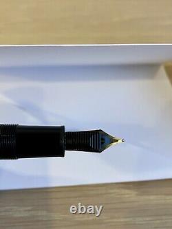 MontBlanc Meisterstuck Le Grand 146 Gold Line Fountain Pen Just Serviced