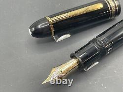 Montblanc Diplomat Meisterstuck c1970s Fountain Pen Black Gold Trim 18c F 149
