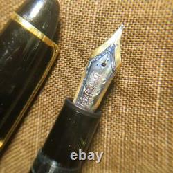 Montblanc Fountain Pen No. 146 Meisterstuck 14K Nib Black x Gold