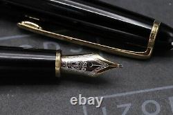 Montblanc Meisterstuck 144 Classique Gold Line Fountain Pen 1991-92