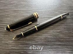 Montblanc Meisterstuck 144 Fountain Pen Black 18K All Gold Medium