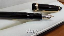 Montblanc Meisterstuck 146 fountain pen 585 solid gold rings and nib. RARE