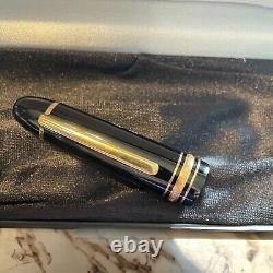 Montblanc Meisterstuck 149 Black & Gold 18K 750 Fountain Pen M Nib With Box Mint