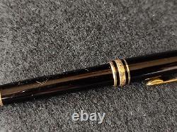 Montblanc Meisterstuck Black and Gold Fountain Pen 14k, No ink -f0530-2