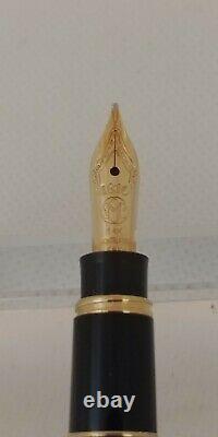 Montblanc Meisterstuck Hommage Mozart Fountain Pen Black/Gold 114, M Nib 14k