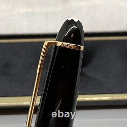 Montblanc Meisterstuck No. 146 Black Gold Fountain Pen, 14K M 4810 with BOX