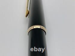 Montblanc Meisterstuck No. 32 In Black & Gold With 14k Gold Nib Size F Mint