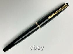Montblanc Meisterstuck No. 32p In Black & Gold With 14k Gold Nib F Size Mint