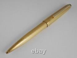 Montblanc Meisterstuck Solitaire Gold Plated Barley Ballpoint Pen (Blue Ink)