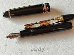 Montblanc meisterstuck 147 legrand Traveller gold line fountain pen